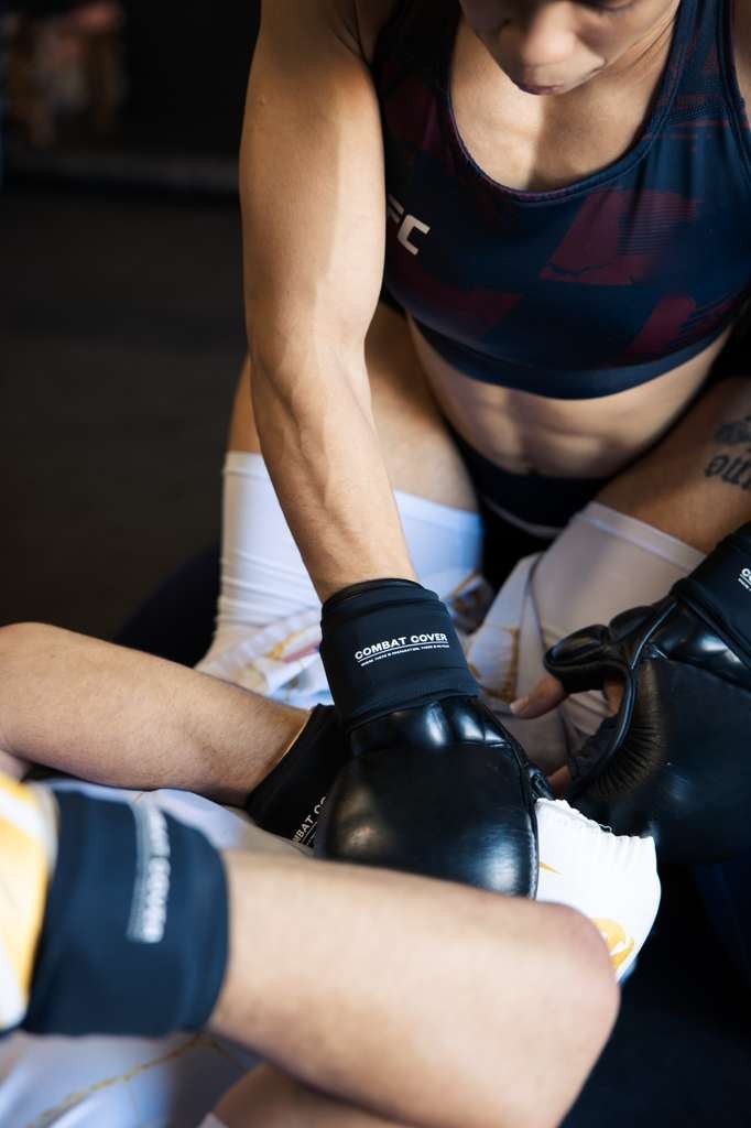 One fit, all gloves — universal compatibility